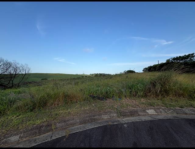 1,121M² VACANT LAND FOR SALE IN PALM LAKES ESTATE